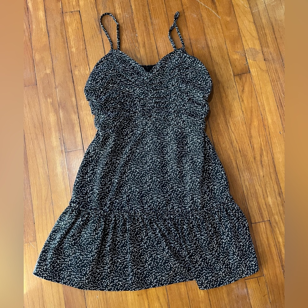 Storia Black and White Dress